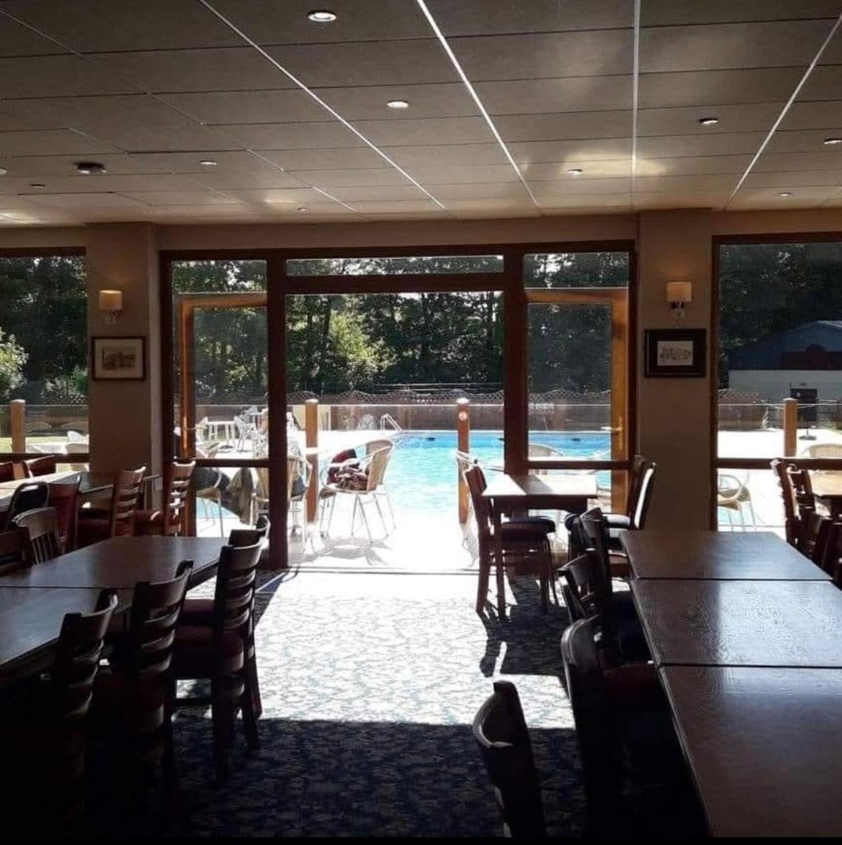 Шале Dillons Lakeside Caeathro